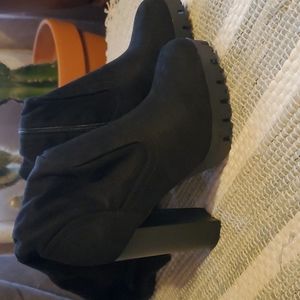 Thigh high black suede boots. Size 8